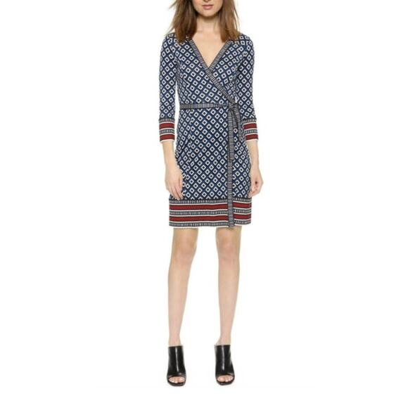 DIANE VON FURSTENBERG NWT $468 Tallulah Silk Wrap Dress SZ 2 - Picture 1 of 16